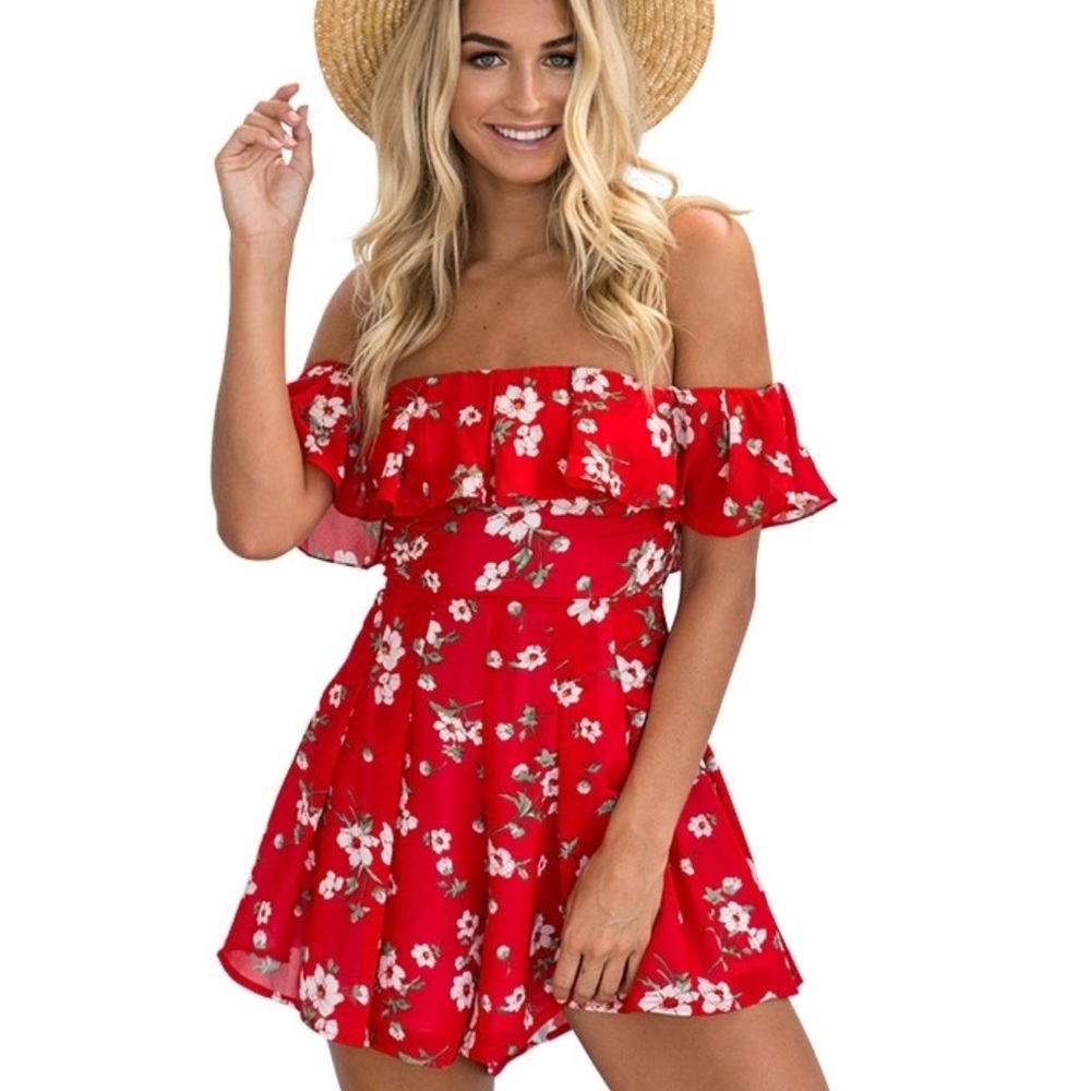 🎈🎉👯HP! Yay! Beautiful flowery dress